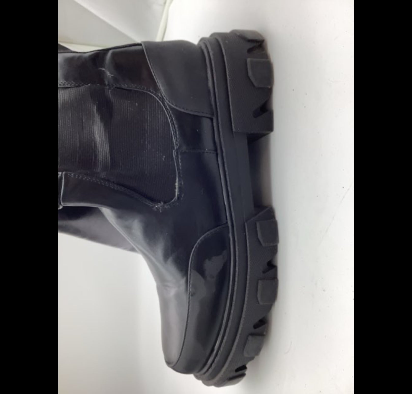 Støvle, intet mærke